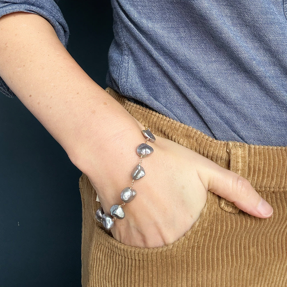 Silver pearl bracelet